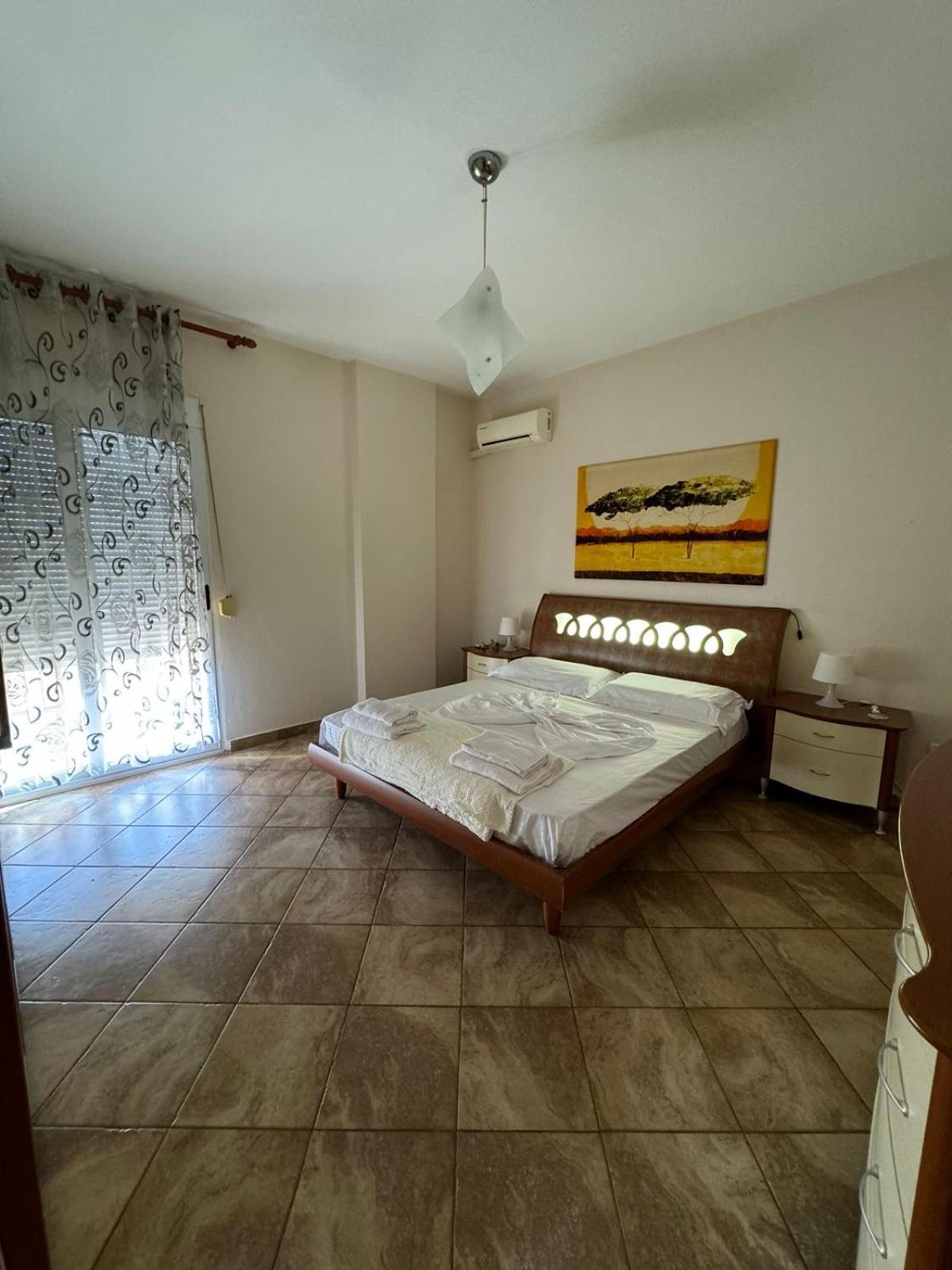Sol Central Apartament Durrës Exterior foto